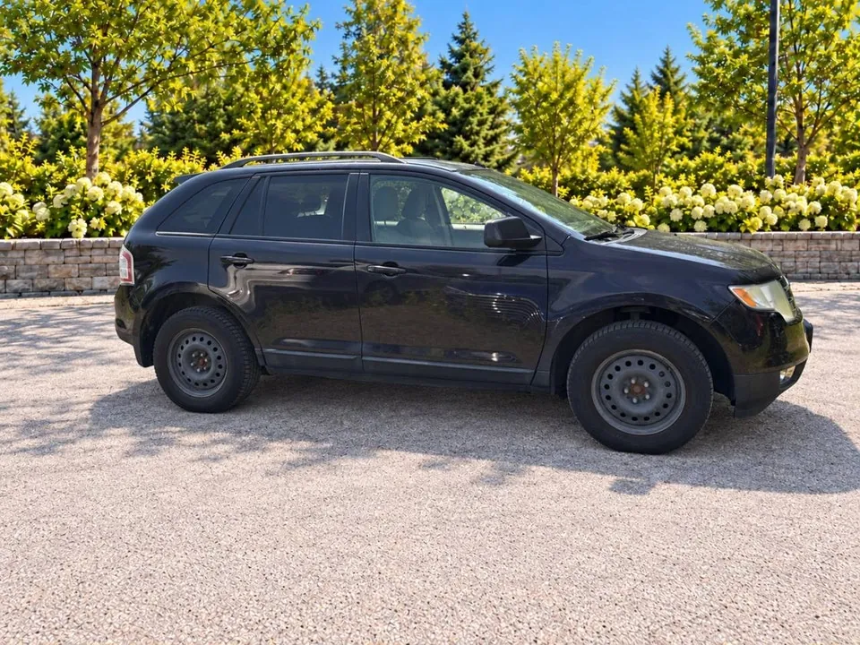 Ford Edge 2007 photo 2