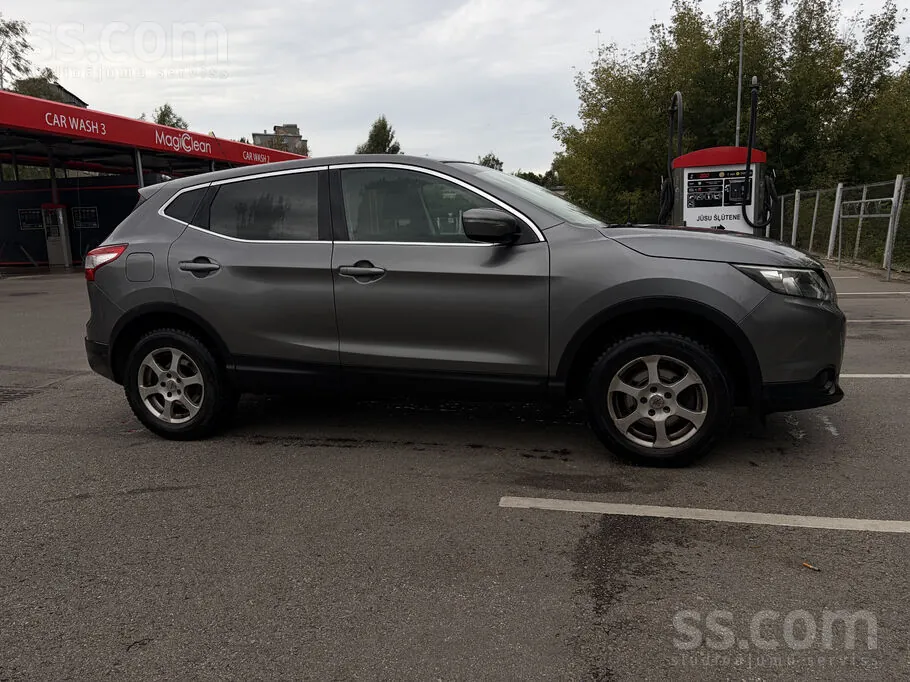 Nissan Qashqai 2014 photo 2