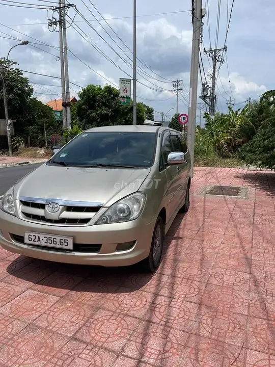 Toyota Innova