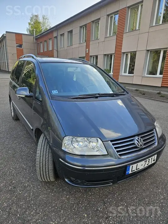 Volkswagen Sharan 2007 photo 3