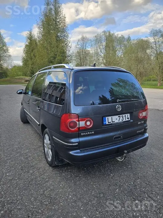 Volkswagen Sharan 2007 photo 2