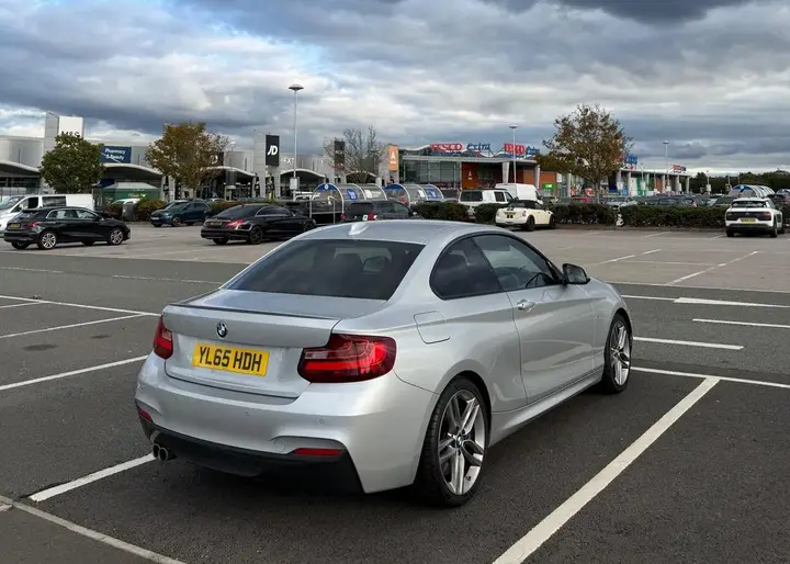 BMW 2 Series 2016 photo 2