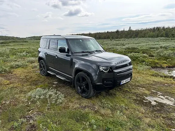 Land Rover Defender 110 2023 photo 4