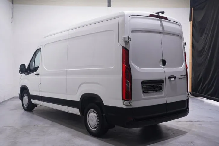 Maxus Deliver 9 2023 photo 3