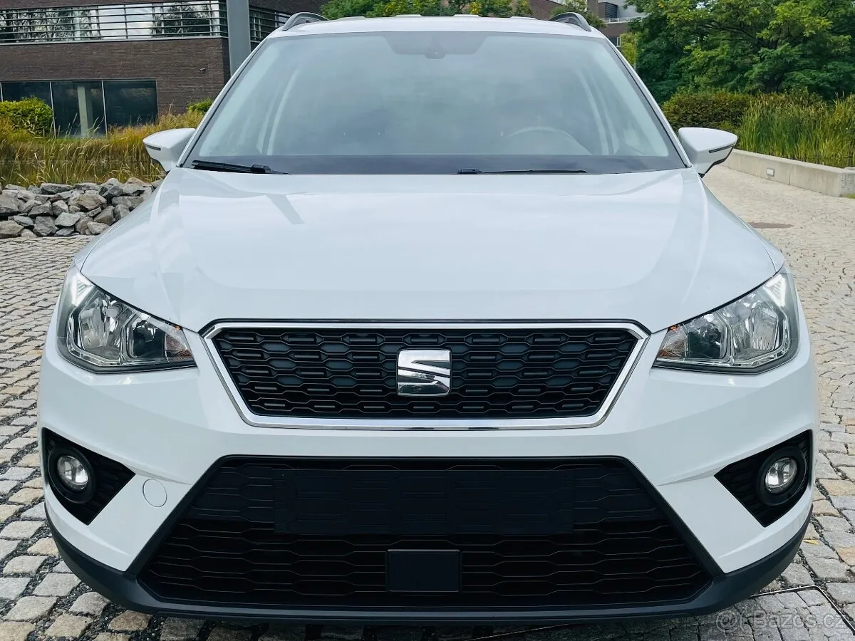 Seat Arona 2018 photo 3