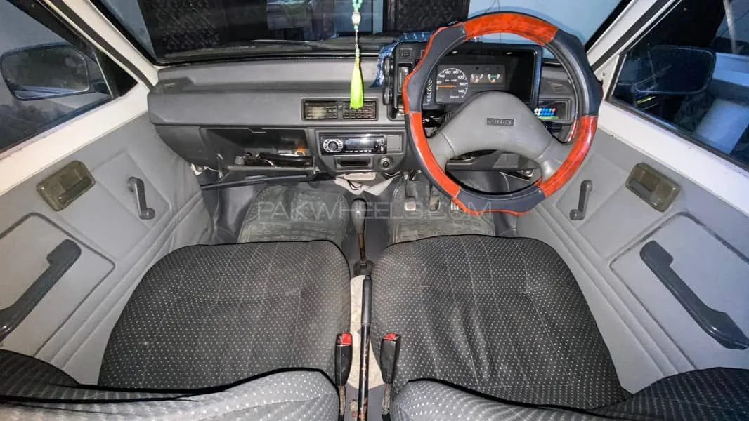 Suzuki Mehran