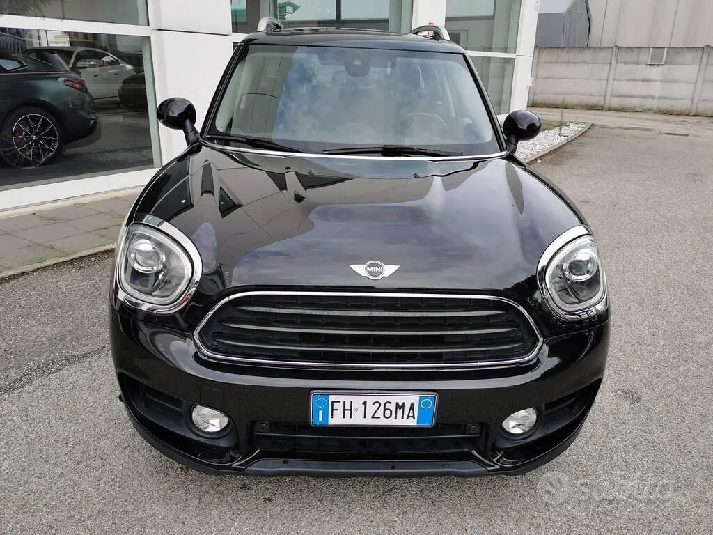 Mini Countryman 2017 photo 2