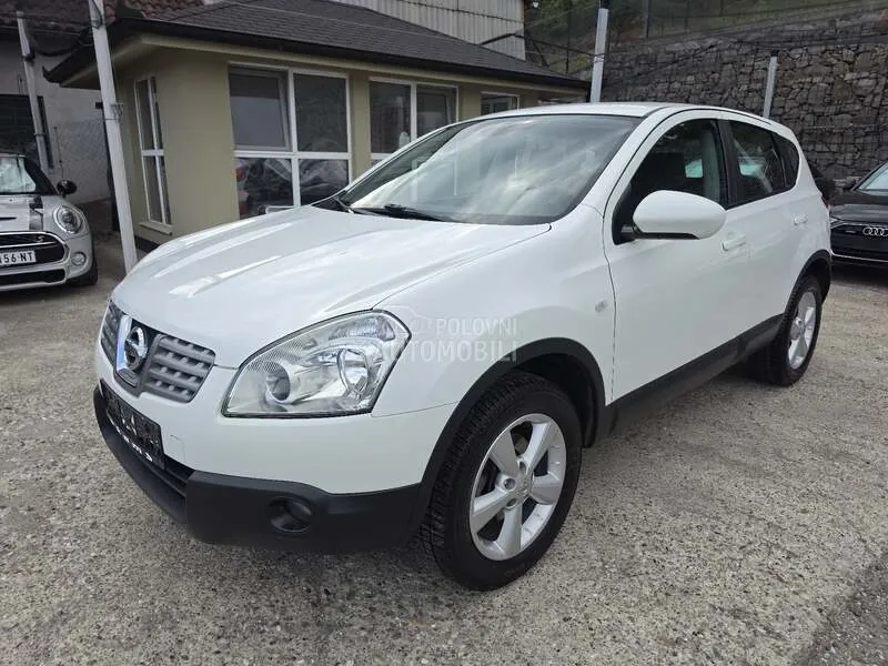 Nissan Qashqai 2010 photo 2