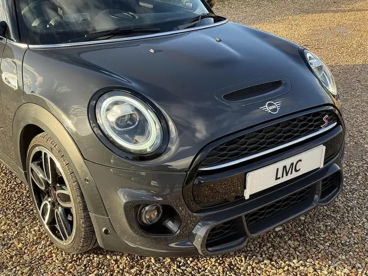 Mini Hatch 2020 photo 3