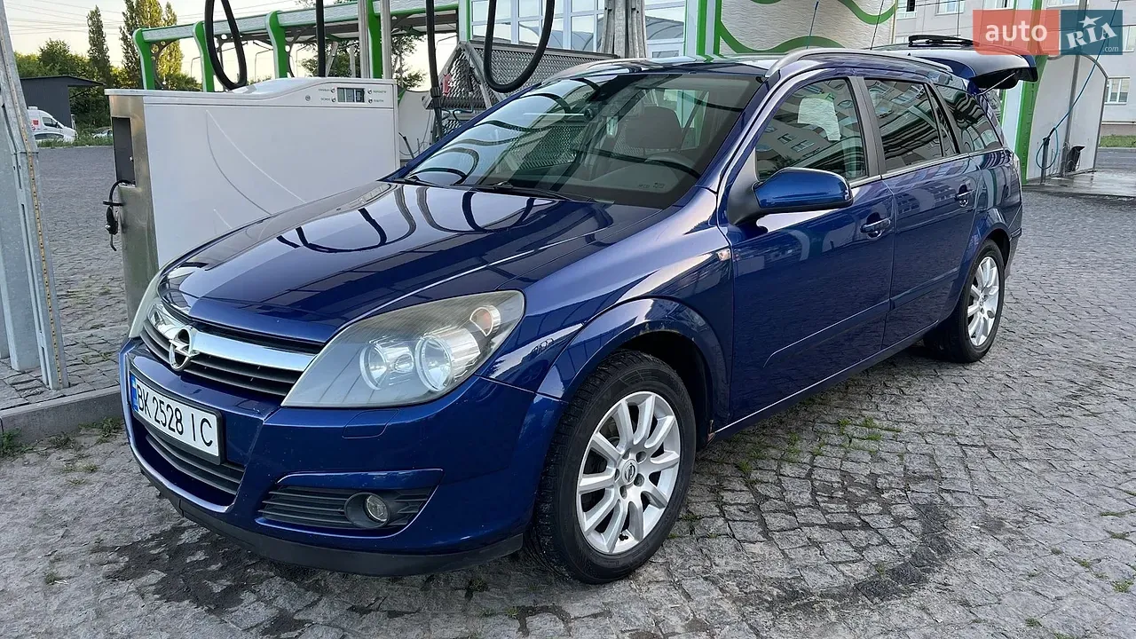 Opel Astra 2005 photo 2