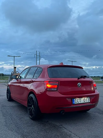 BMW 118D 2013 photo 3
