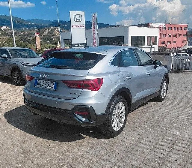 Audi Q3 2023 photo 5