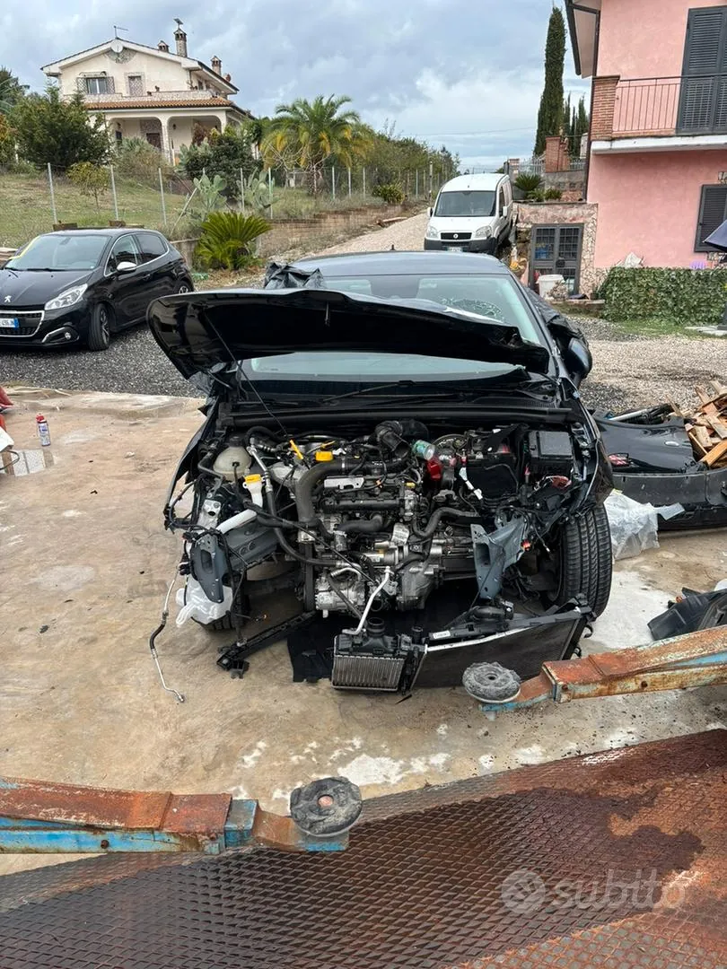 Renault Clio 2022 photo 3