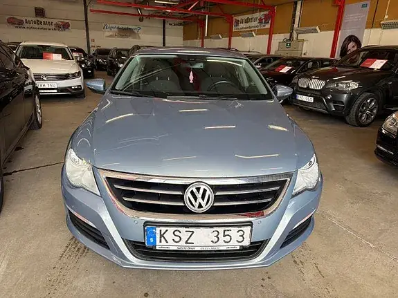 Volkswagen Passat Cc 2011 photo 2