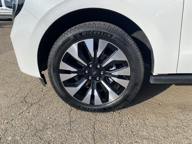 Ford Expedition 2026 photo 3