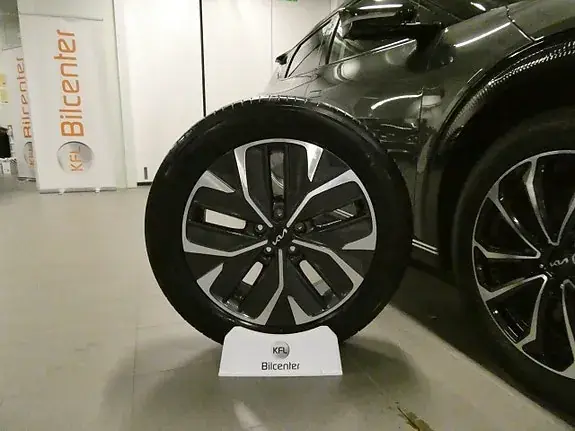 Kia Ev6 2023 photo 2