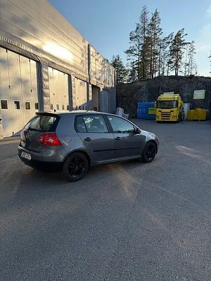 Volkswagen Golf 5 2007 photo 2