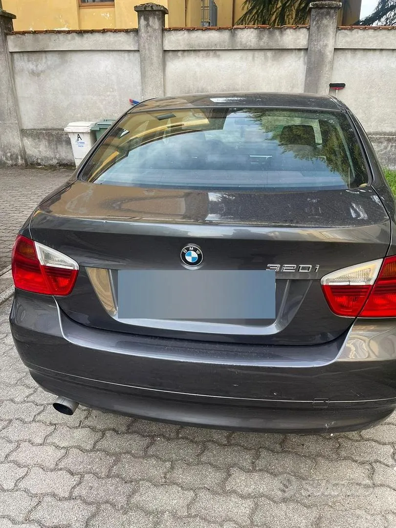BMW 3 Series 2007 photo 4