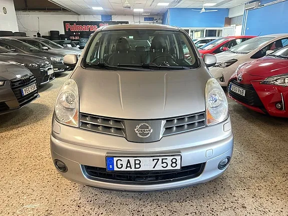 Nissan Note 2008 photo 2