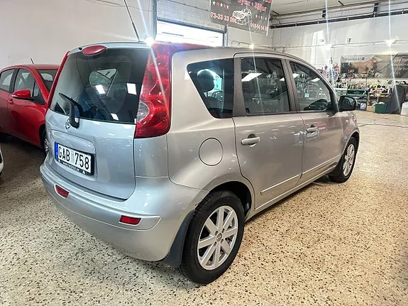 Nissan Note 2008 photo 5