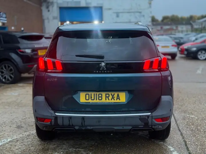 Peugeot 5008 2018 photo 4