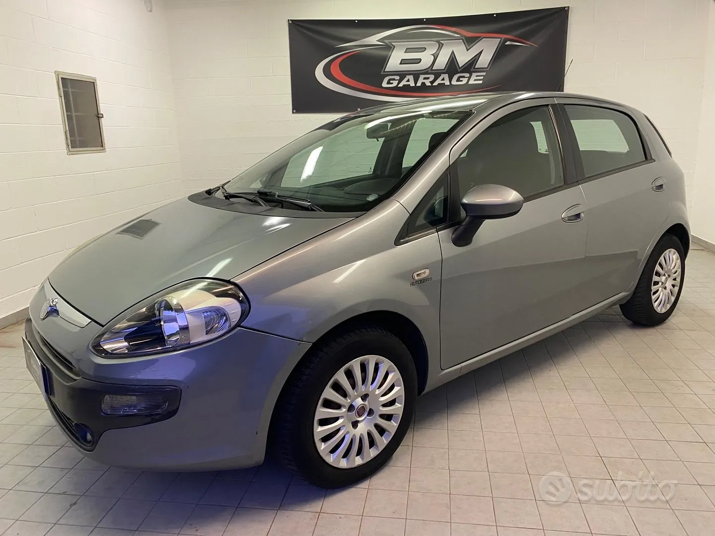 Fiat Punto Evo 2011 photo 2