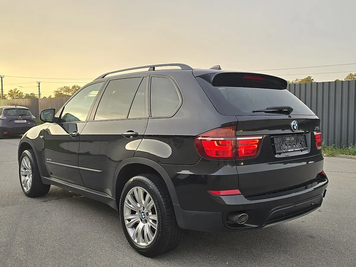 BMW X5 2010 photo 3