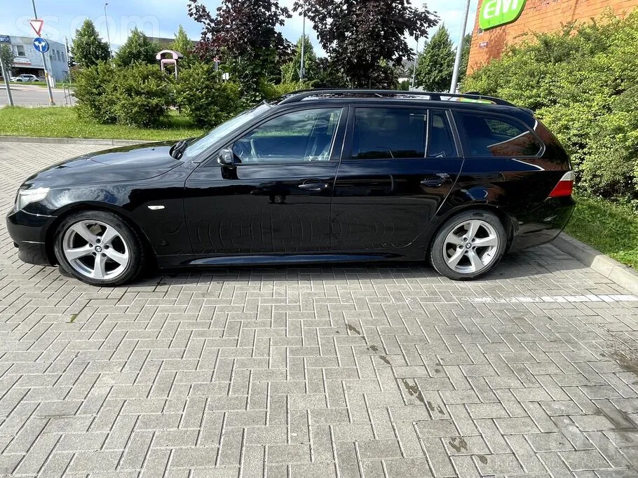 BMW 530 2004 photo 3