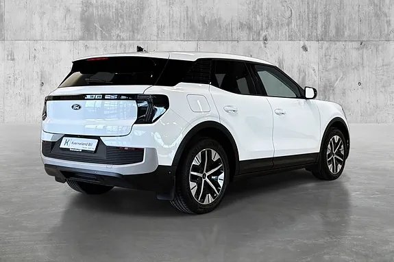 Ford Explorer 2026 photo 5