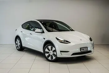 Tesla Model Y 2022 photo 2