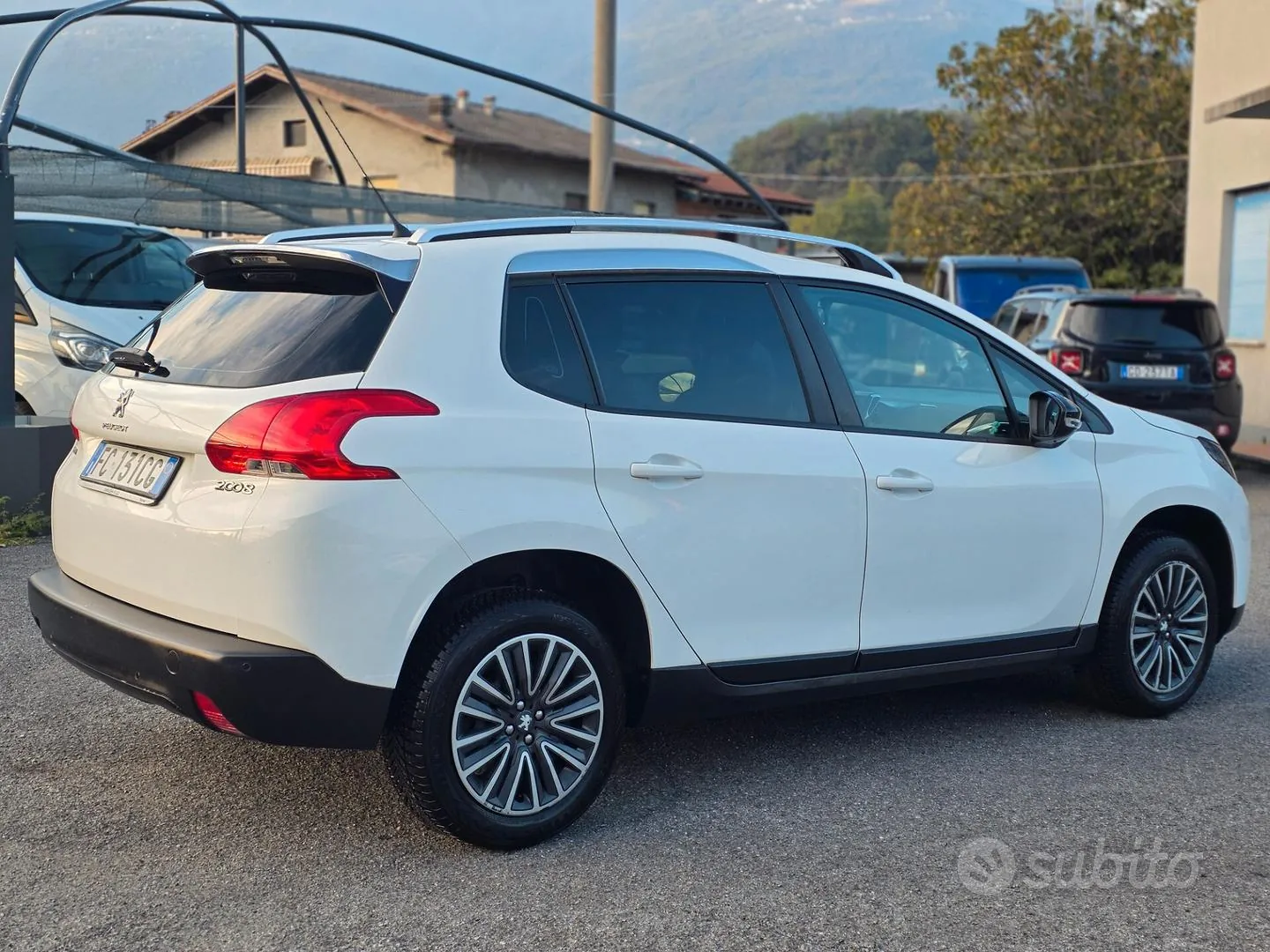 Peugeot 2008 2016 photo 5