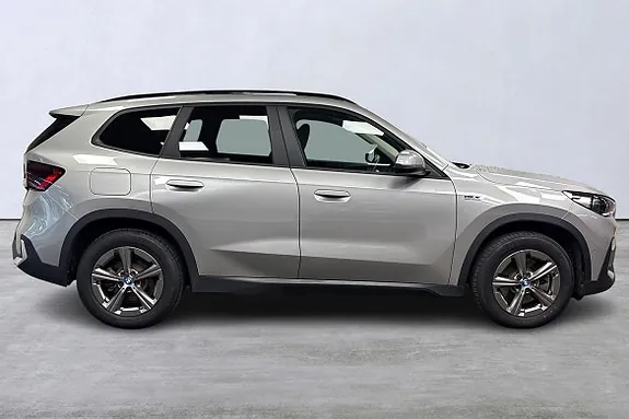 BMW X1 2023 photo 3