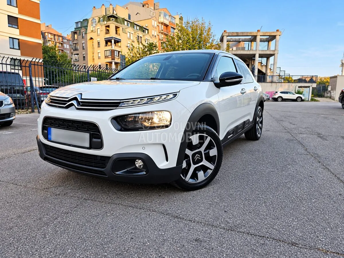 Citroen C4 Cactus 2018 photo 2