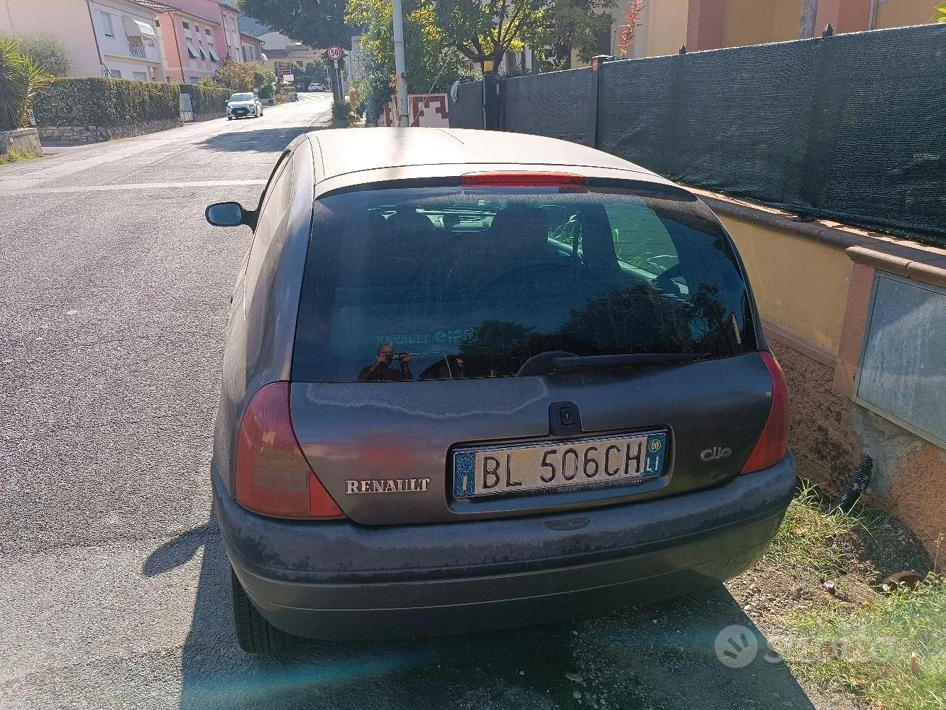 Renault Clio 2000 photo 2