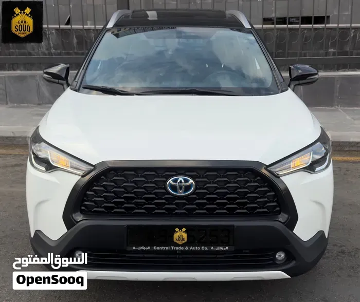 Toyota Corolla Cross 2024 photo 2