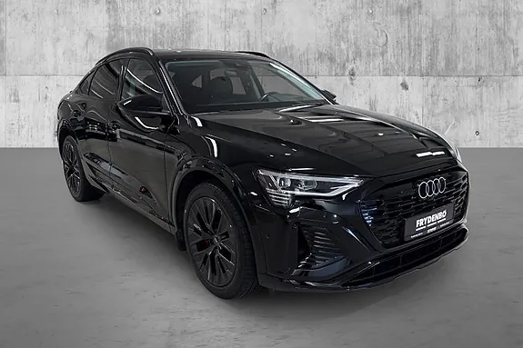 Audi Q8 E-Tron 2024 photo 3