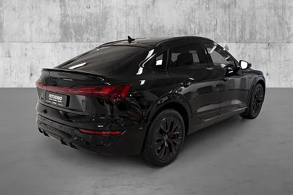 Audi Q8 E-Tron 2024 photo 4