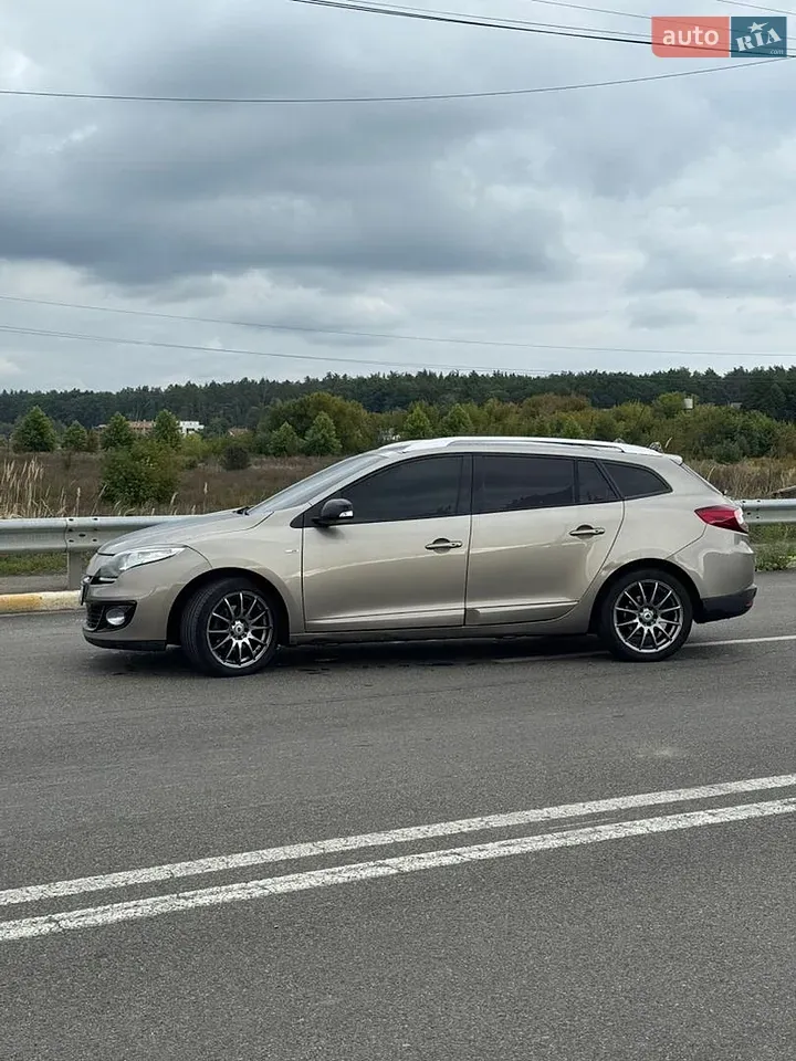 Renault Megane 2013 photo 3