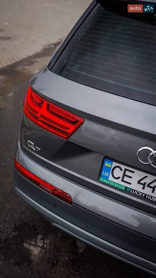 Audi Q7 2016 photo 5