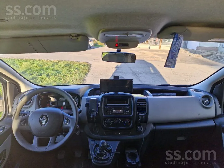 Renault Trafic 2019 photo 5