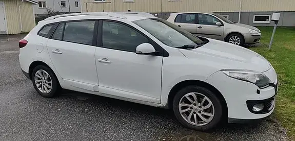 Renault Megane Iii 2013 photo 3