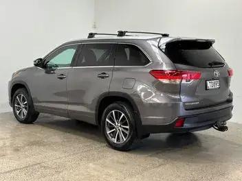 Toyota Highlander 2018 photo 3