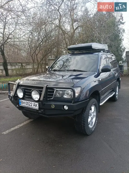 Toyota Land Cruiser