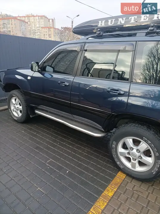 Toyota Land Cruiser 1998 photo 2