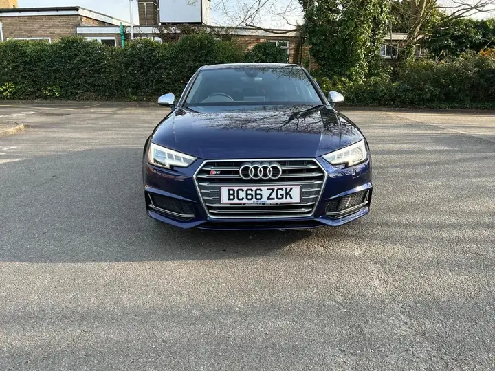 Audi S4 2017 photo 2