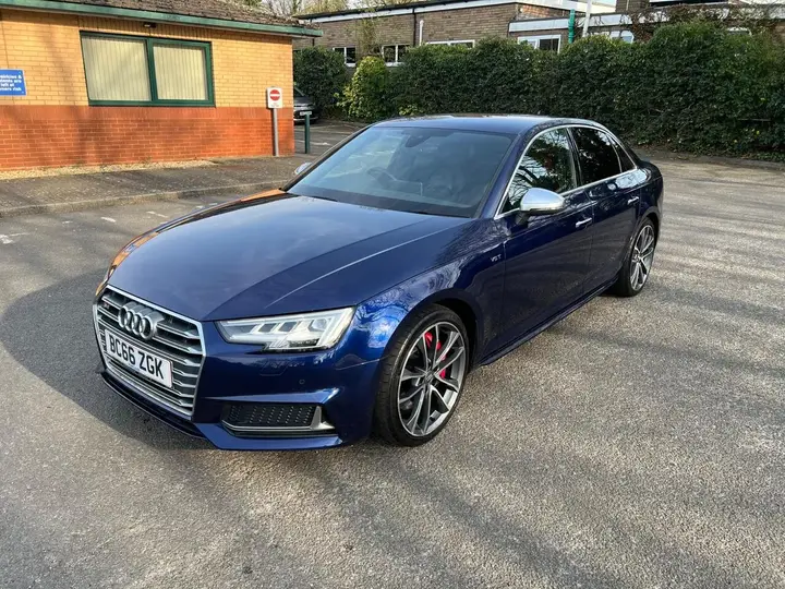 Audi S4 2017 photo 3