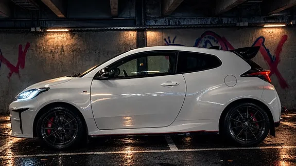 Toyota Gr Yaris 2021 photo 2