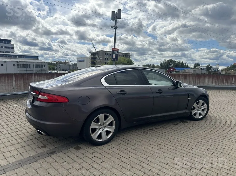 Jaguar Xf 2008 photo 5