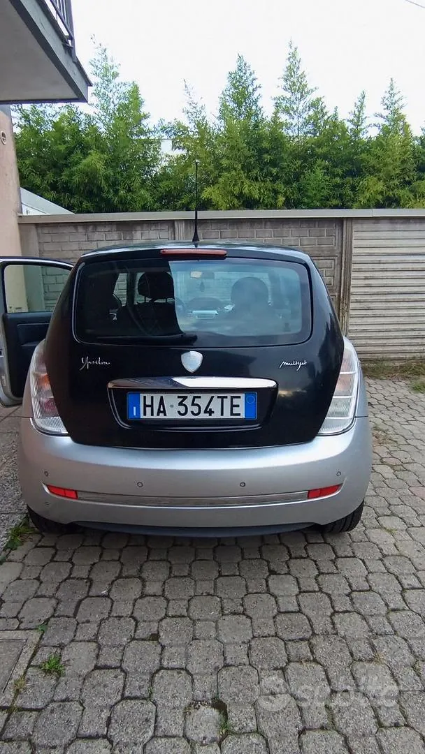 Lancia Ypsilon 2007 photo 2