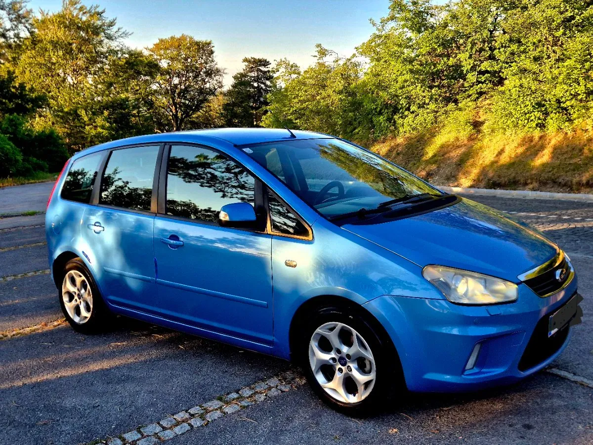 Ford C-Max 2010 photo 2